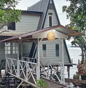 The Hake's Cottage - Frontyard