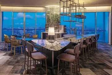 Swissotel The Stamford Executive Lounge
