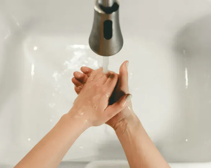 wash hands before preparing baby food