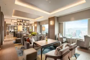 Hilton Hiroshima Executive Lounge