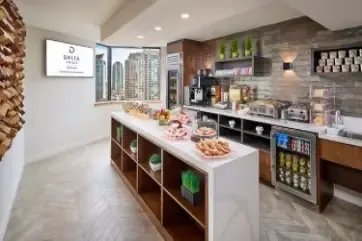 Delta Hotels Toronto Mississauga Executive Lounge