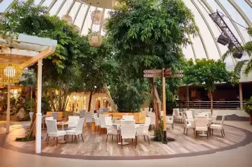 Beach Hotel Zandvoort BY Center Parcs Outdoor Dining
