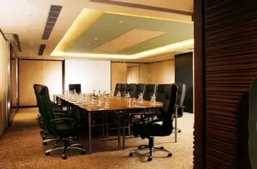Regal Oriental Kowloon Meeting Room