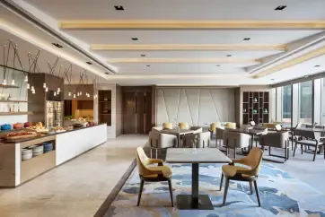 Sheraton Hong Kong Tung Chung Executive Lounge