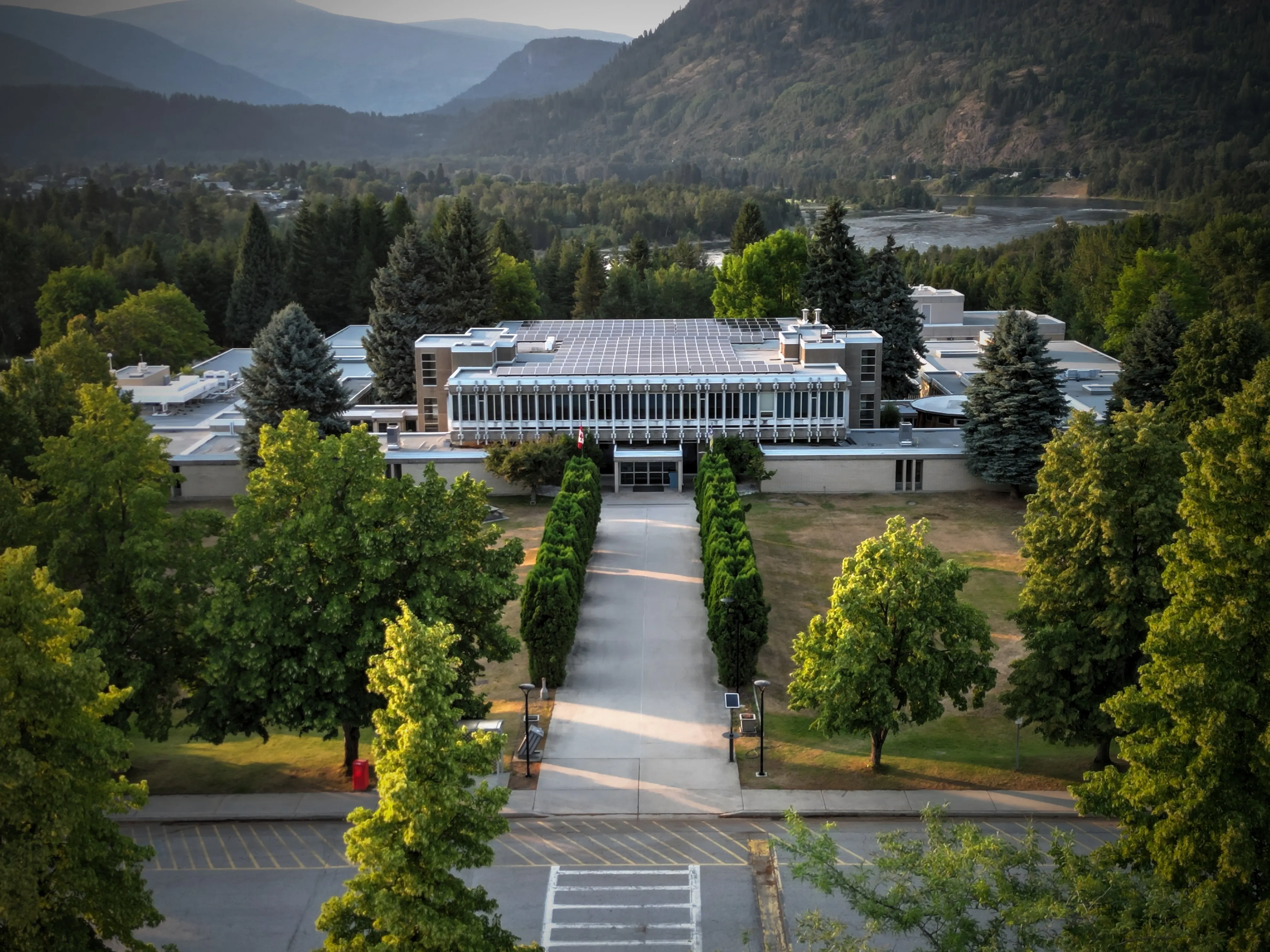 Castlegar Selkirk College