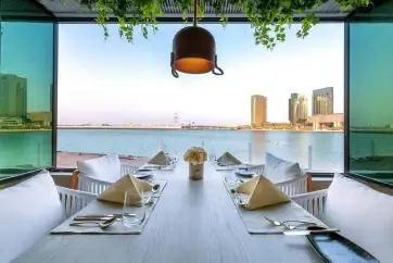 Le Méridien Abu Dhabi Resort Mykonos Terrace Restaurant