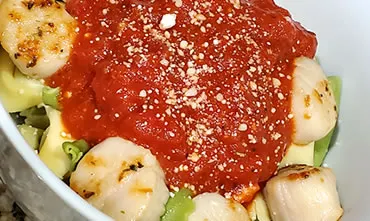 Tortellini & Scallops With Red Sauce
