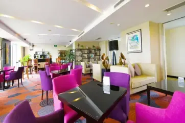 Crowne Plaza Shanghai Xiayang Lake Executive Lounge