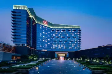 Sheraton Shunde Hotel Exterior Dusk