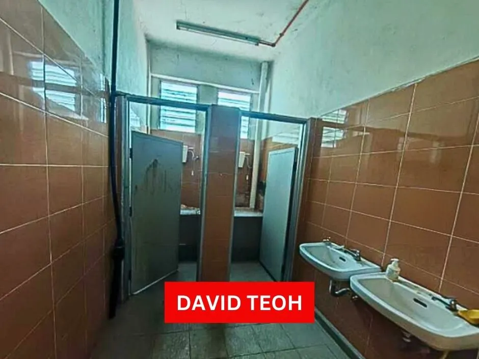 semi detached factory for rent near simpang ampat and valdor