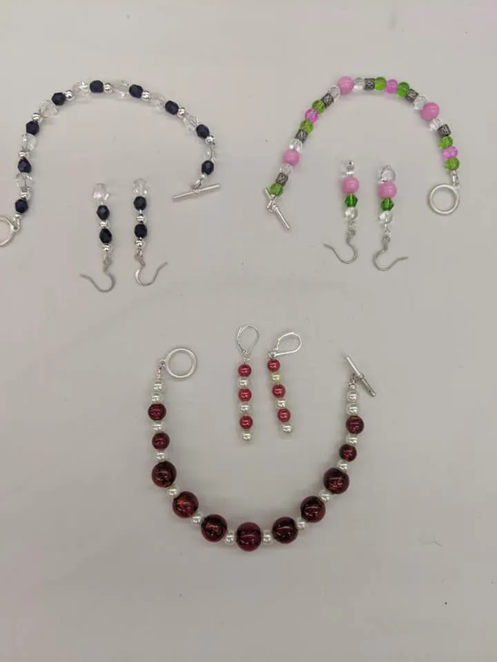 Basic Beading Class Projects at Antiques, Beads, and Crafty People