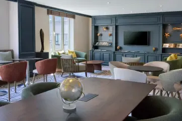 Hilton Antwerp Old Town Executive Lounge