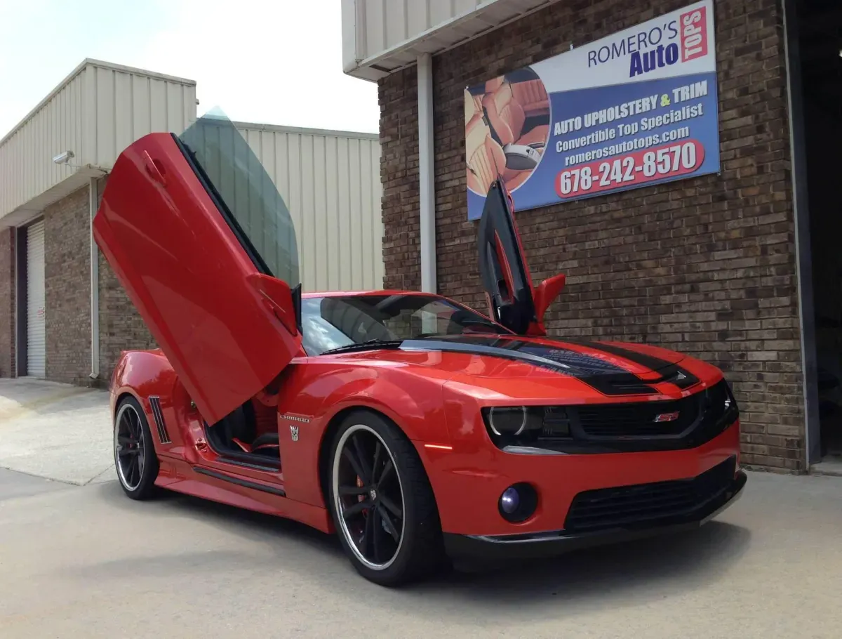 Romero's Auto Tops Your Custom Auto Top Team