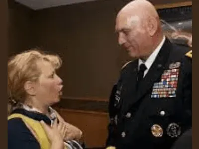 Ali Savitch and General Raymond Odierno US Army Chief of Staff