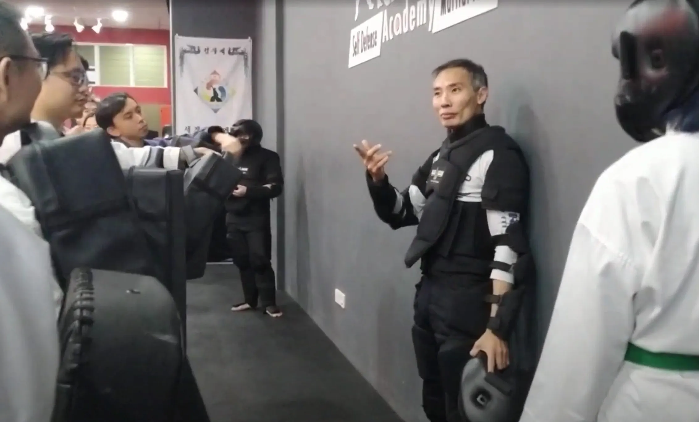 Leon Teaching