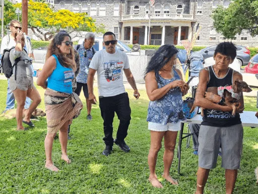 The line for donations Jun 24 2023 512x384 c