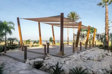 Yas Plaza Marina Garden