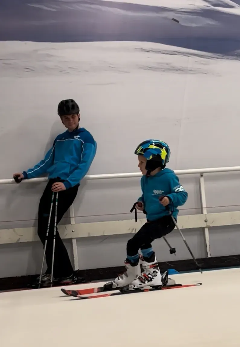 ski les voor kinderen, ze leren echt skiën!