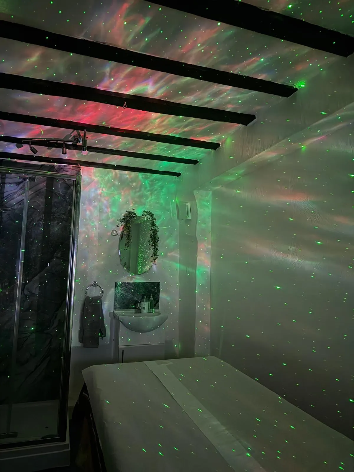 Changing lighting in therapy rooms
