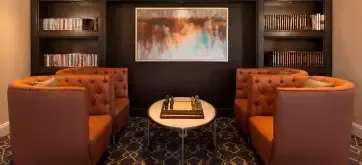 Fairmont Chateau Lake Louise Gold Lounge
