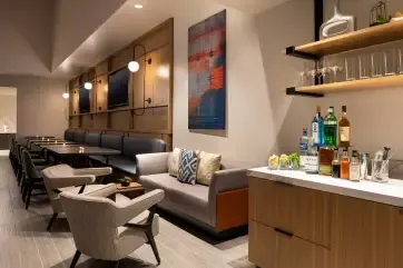 Santa Clara Marriott M Club Lounge