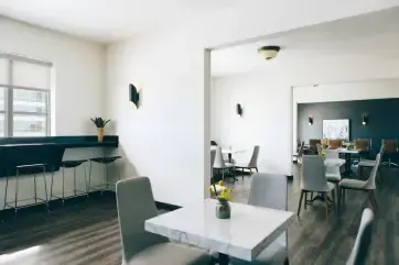 Marriott St. Louis Grand Concierge lounge
